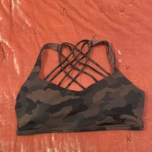 Lululemon Free to be Wild Bra